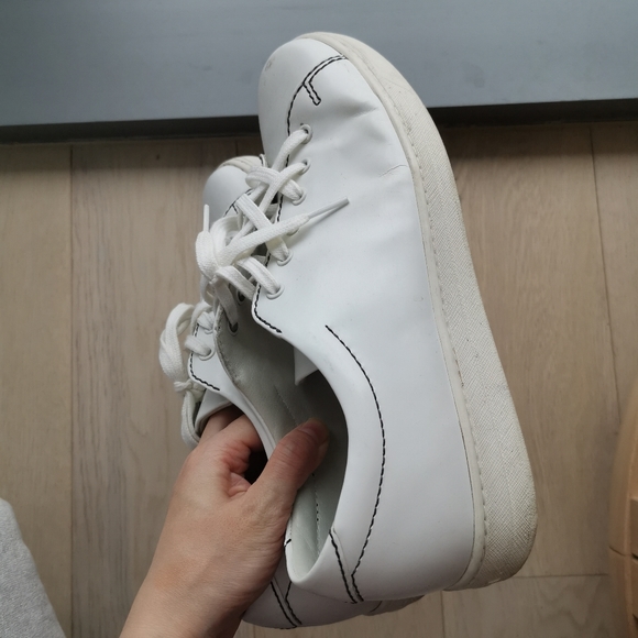 Prada men sneaker size 9 but fits us 10-10.5 - Picture 6 of 7